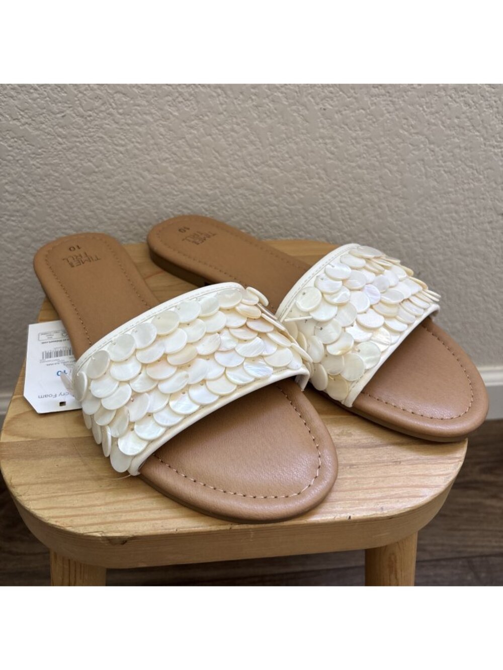 Time and Tru Women's Shell Slide Summer Vacation Sandals, Size 10